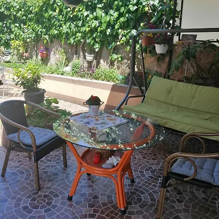 Little Garden House
